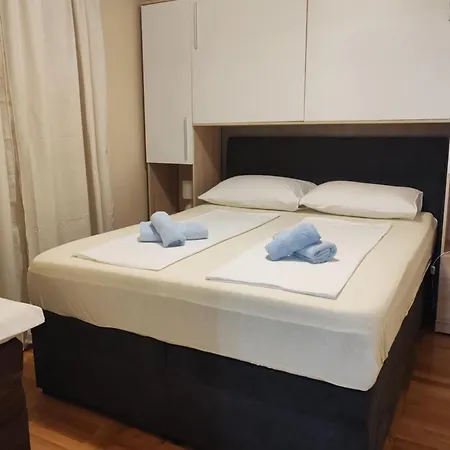 Bosana Xiv 비오그라드나모루