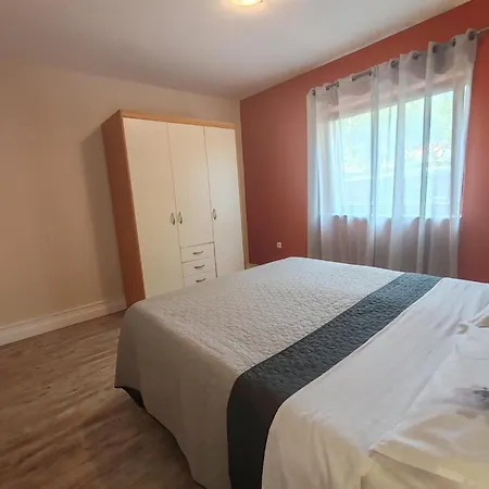 Bosana Xiv 公寓 比奥格勒·纳·莫鲁